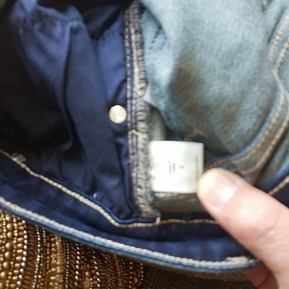 Women's New York & Company Soho Cropped Flare Jeans, Size 2, NWT, Raw Frayed Hem - Picture 11 of 11